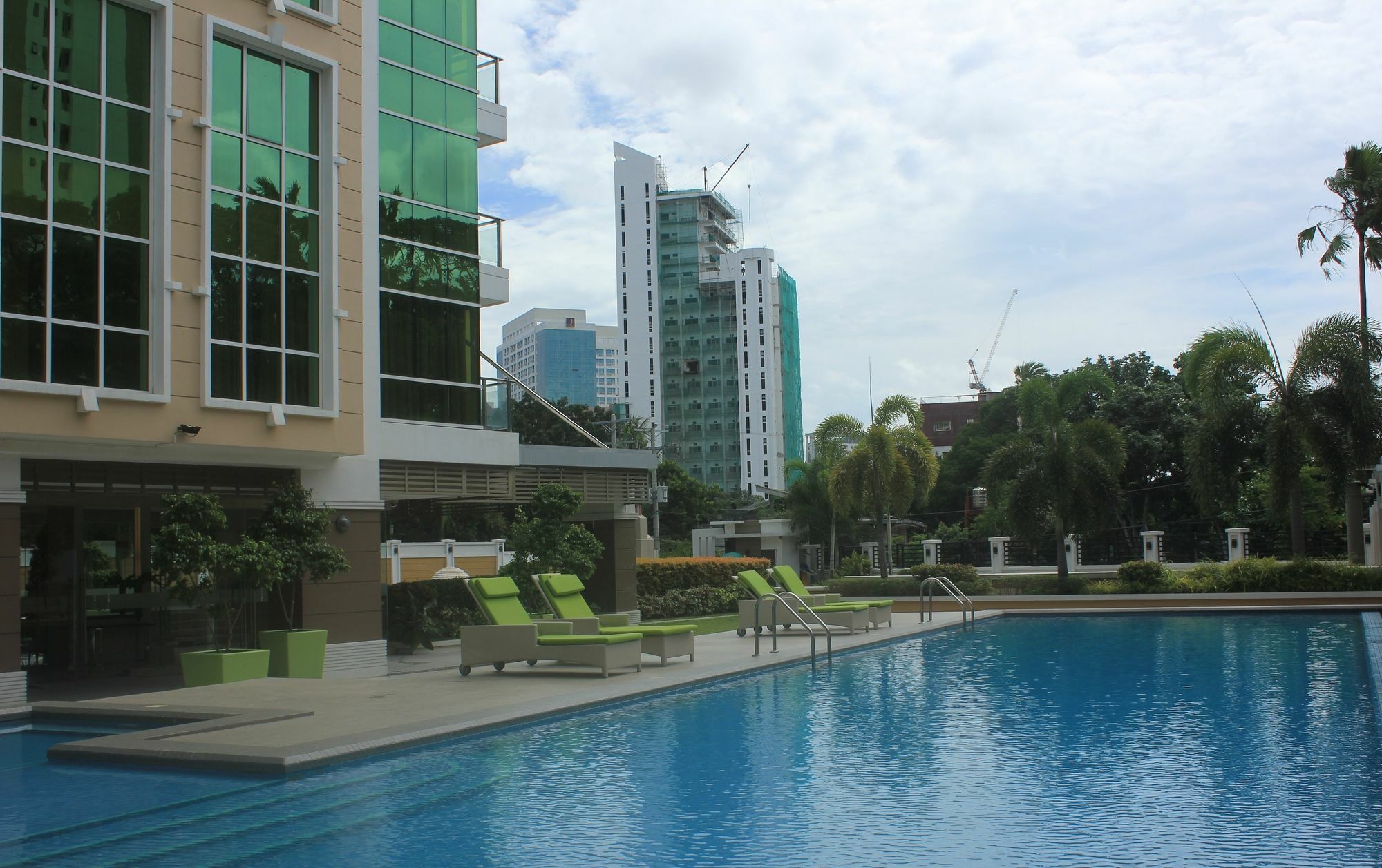 Padgett Place Prime Suites Cebu Exterior foto